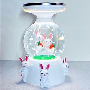 BBW Light-up Easter Bunny Water Globe & Candle Holder